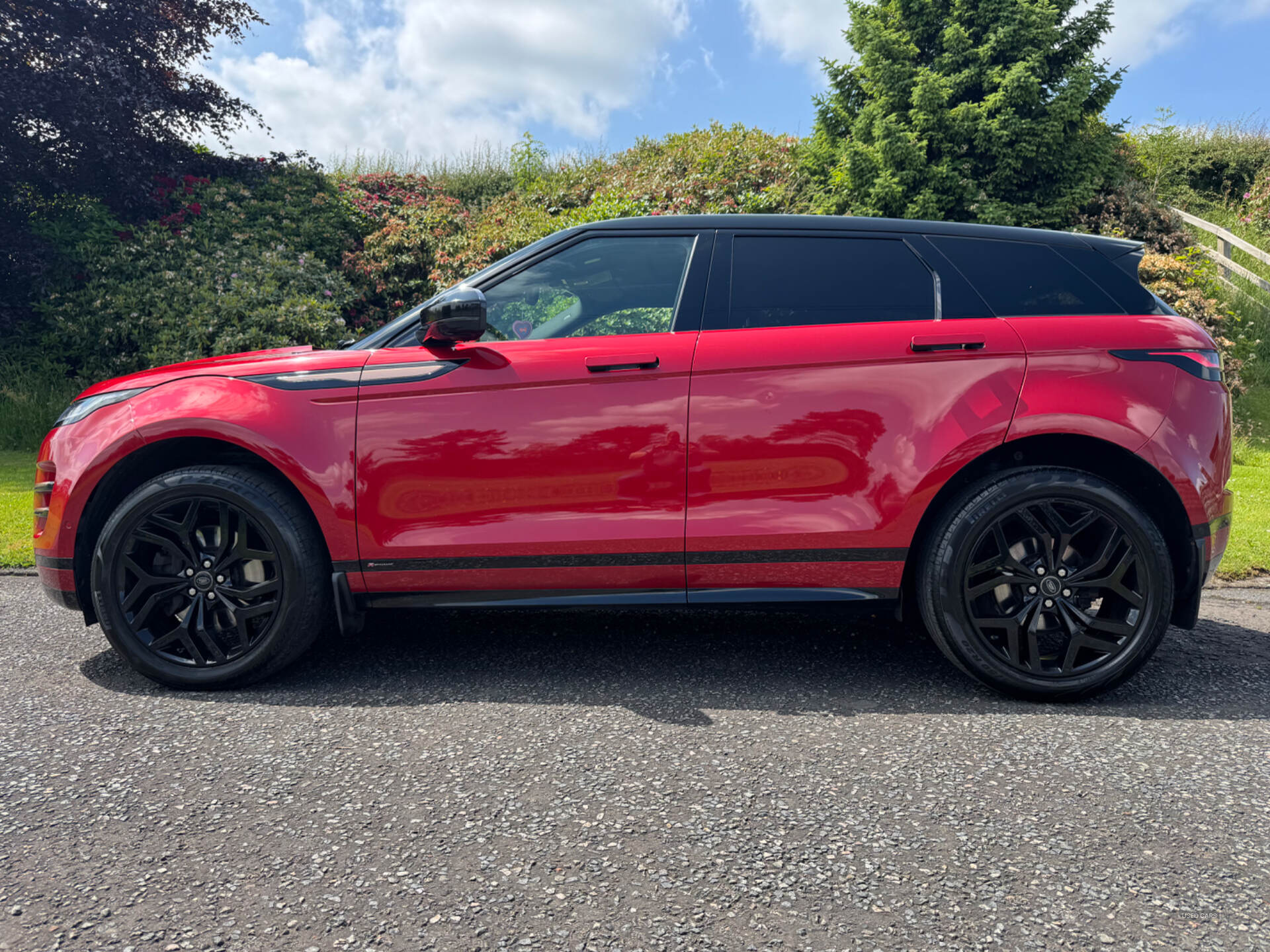 Mar 2019 Land Rover Range Rover Evoque 2.0 D180 R-Dynamic SE 5dr Auto
