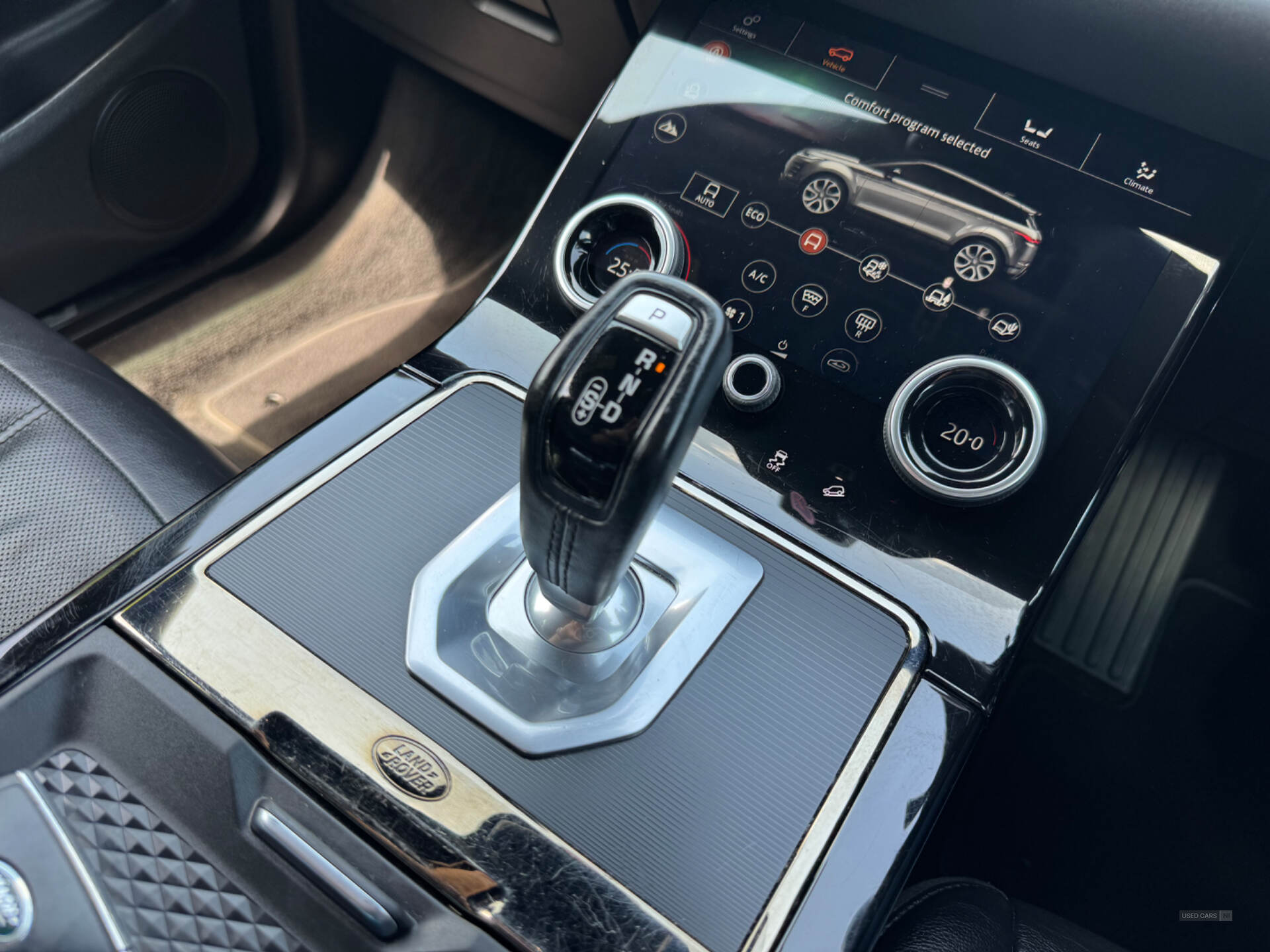 Mar 2019 Land Rover Range Rover Evoque 2.0 D180 R-Dynamic SE 5dr Auto