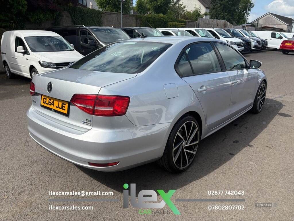 Dec 2014 Volkswagen Jetta 2.0 TDI SE 4dr DSG