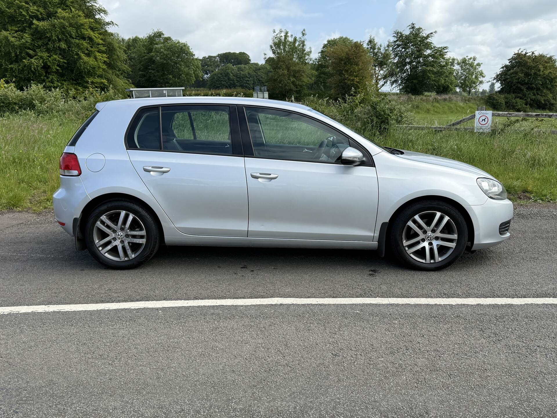Oct 2009 Volkswagen Golf 1.6 TDI SE 5DR
