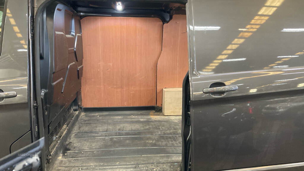 Feb 2022 Ford Transit Custom 2.0 EcoBlue 130ps Low Roof Limited Van