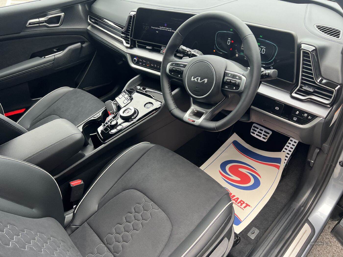 Feb 2025 Kia Sportage 1.6T GDi 207 HEV GT-Line 5dr Auto