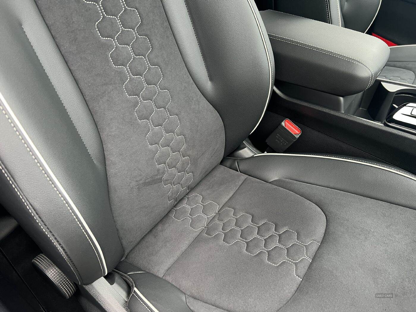 Feb 2025 Kia Sportage 1.6T GDi 207 HEV GT-Line 5dr Auto