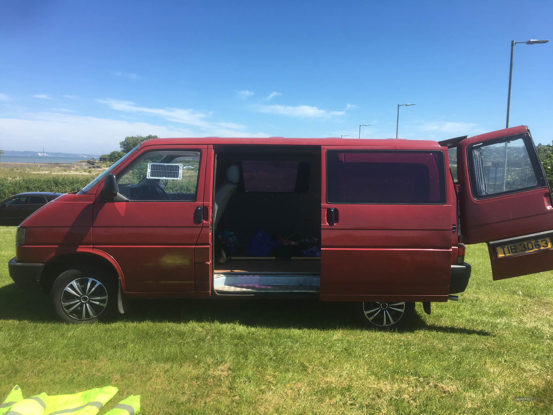Feb 1993 Volkswagen Transporter Derivative