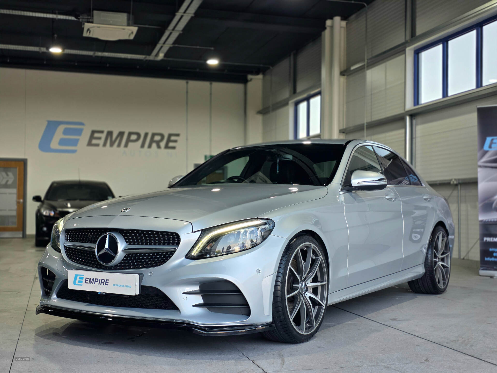 Dec 2019 Mercedes C-Class C300d AMG Line Edition Premium 4dr 9G-Tronic