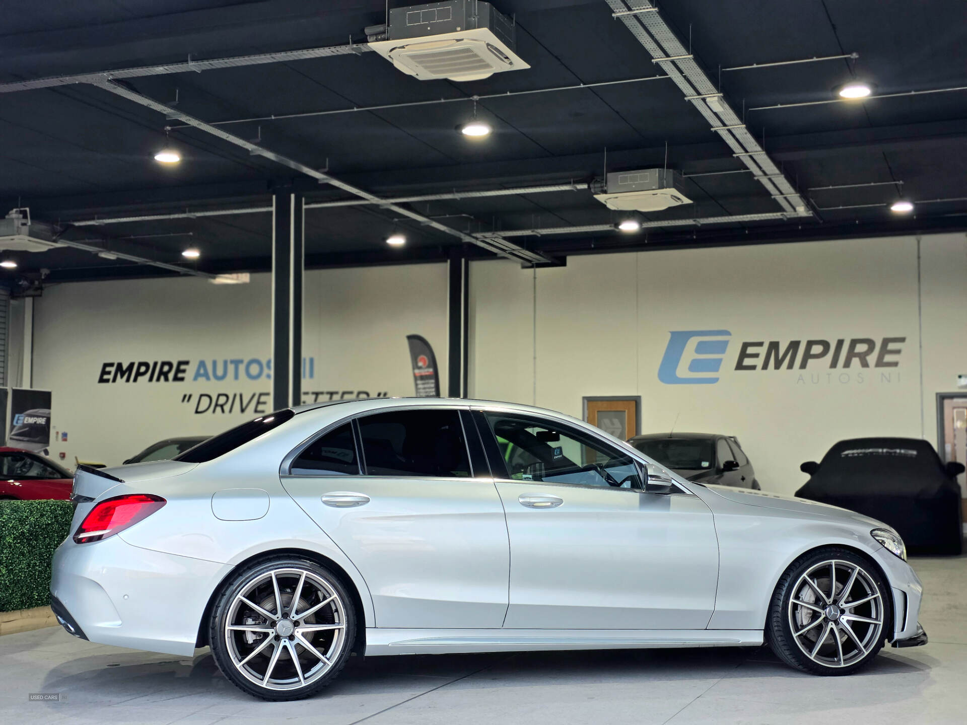 Dec 2019 Mercedes C-Class C300d AMG Line Edition Premium 4dr 9G-Tronic