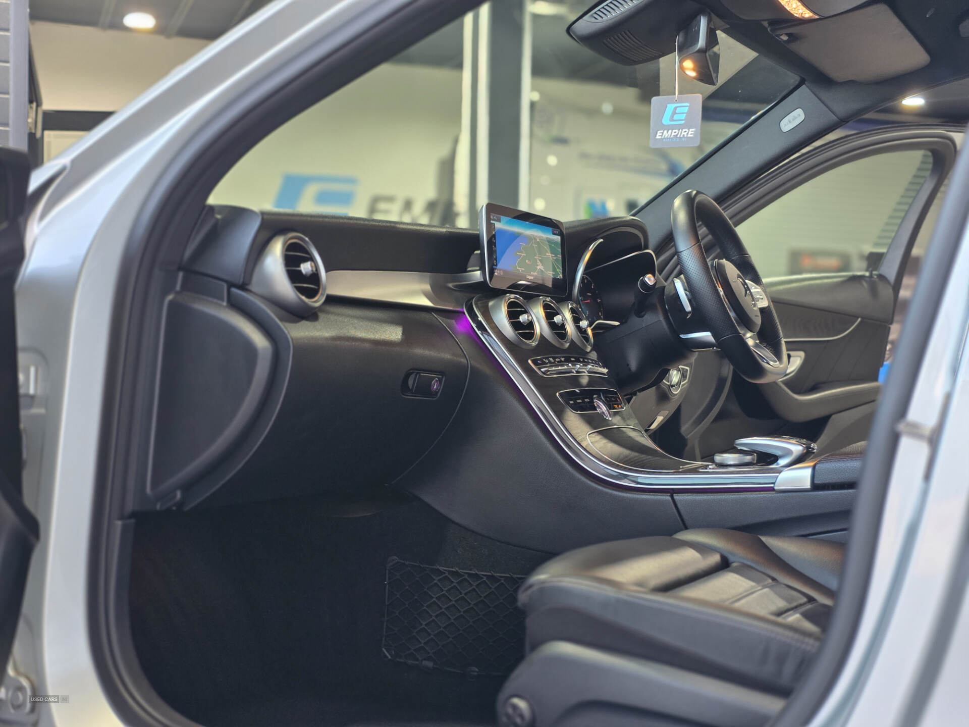 Dec 2019 Mercedes C-Class C300d AMG Line Edition Premium 4dr 9G-Tronic