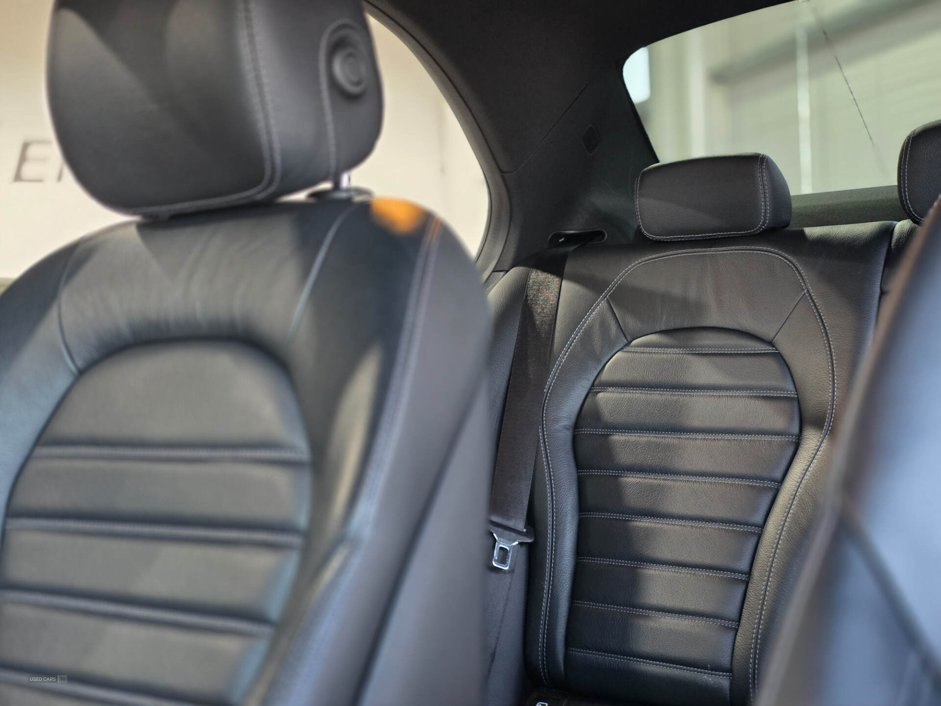 Dec 2019 Mercedes C-Class C300d AMG Line Edition Premium 4dr 9G-Tronic