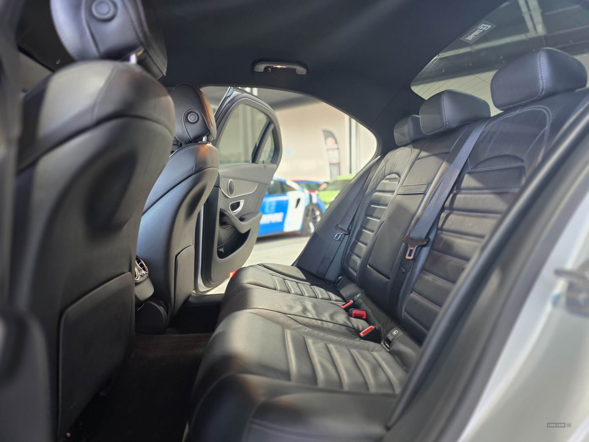 Dec 2019 Mercedes C-Class C300d AMG Line Edition Premium 4dr 9G-Tronic