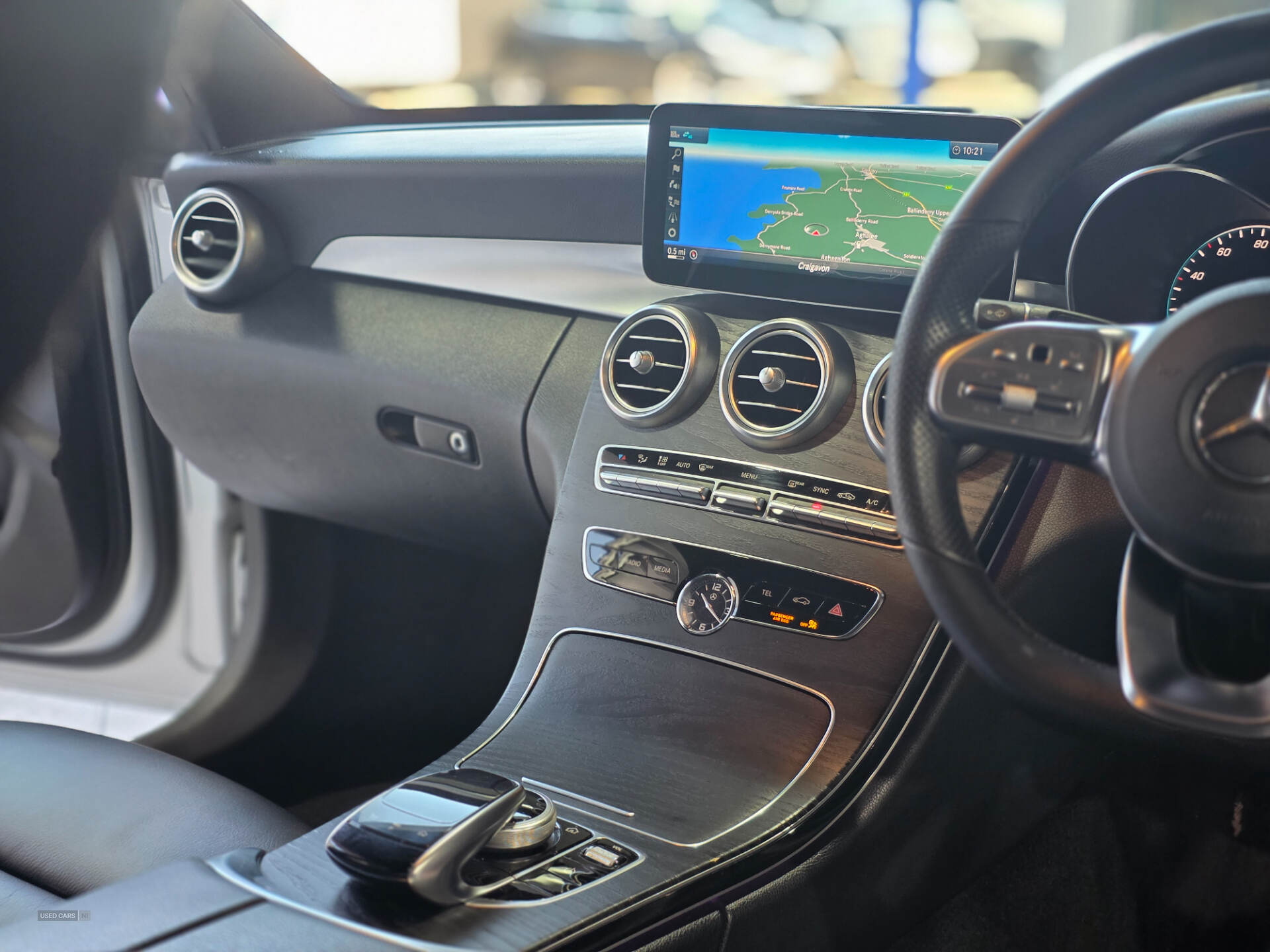 Dec 2019 Mercedes C-Class C300d AMG Line Edition Premium 4dr 9G-Tronic