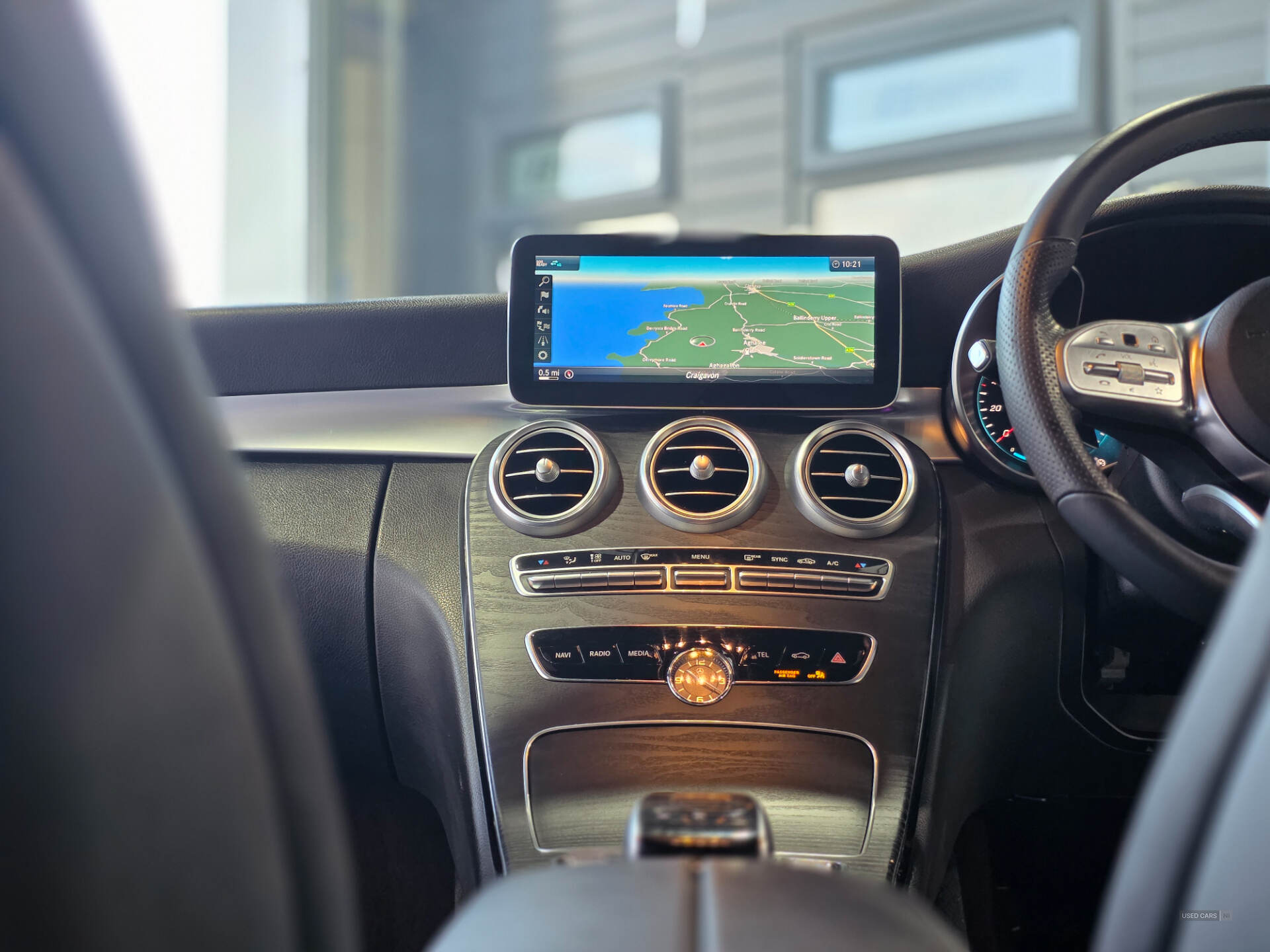 Dec 2019 Mercedes C-Class C300d AMG Line Edition Premium 4dr 9G-Tronic