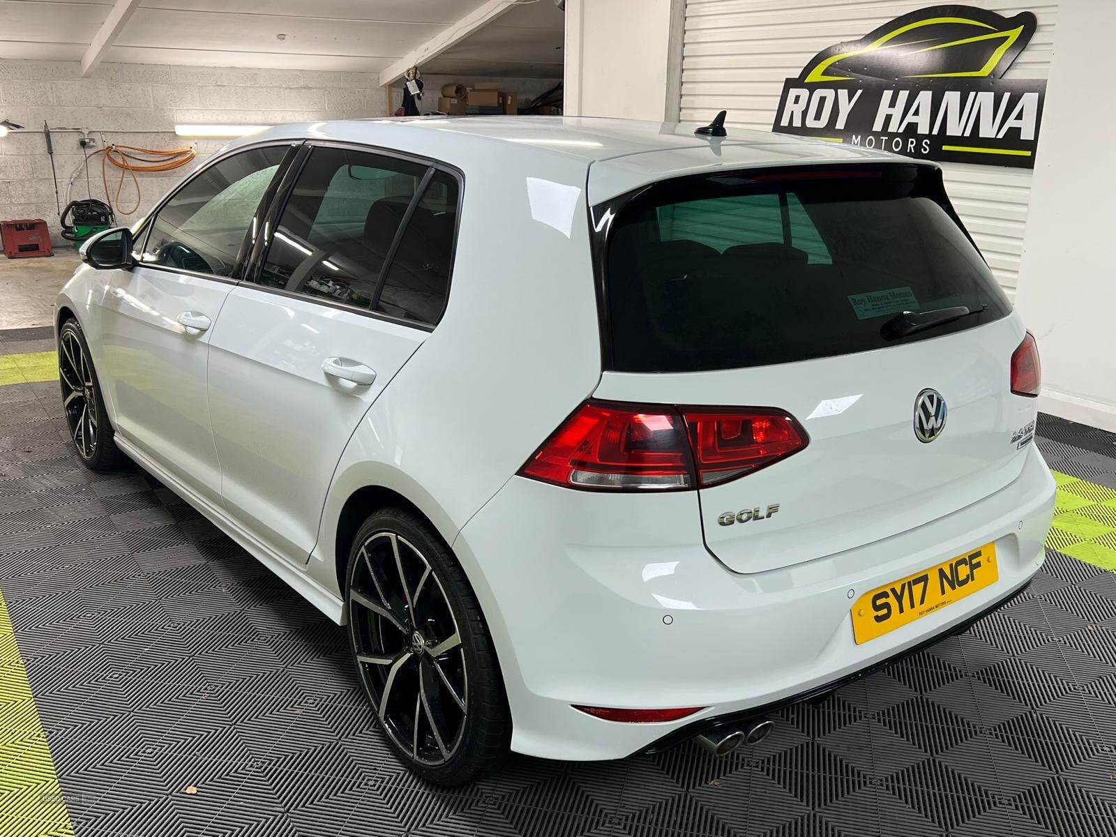 Mar 2017 Volkswagen Golf 2.0 TDI R-Line Edition 5dr DSG