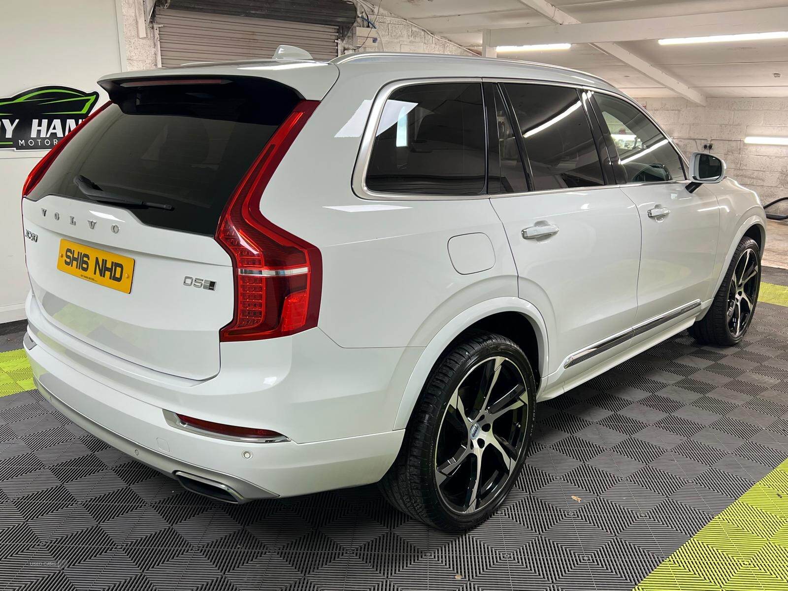 Apr 2016 Volvo XC90 2.0 D5 Inscription 5dr AWD Geartronic
