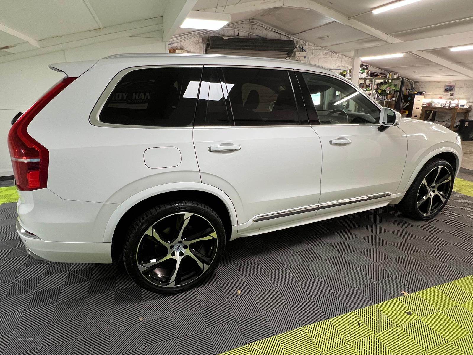 Apr 2016 Volvo XC90 2.0 D5 Inscription 5dr AWD Geartronic