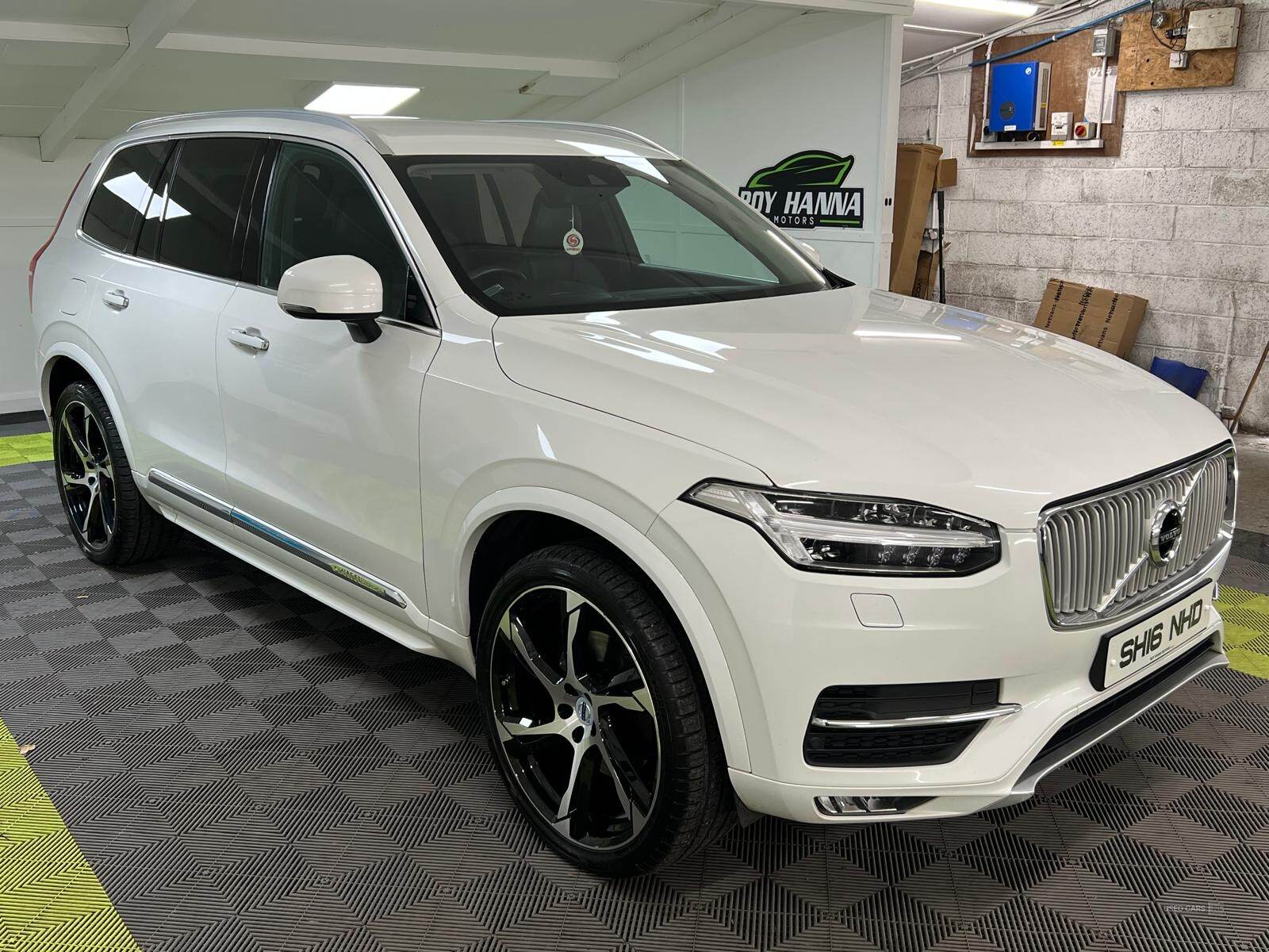 Apr 2016 Volvo XC90 2.0 D5 Inscription 5dr AWD Geartronic