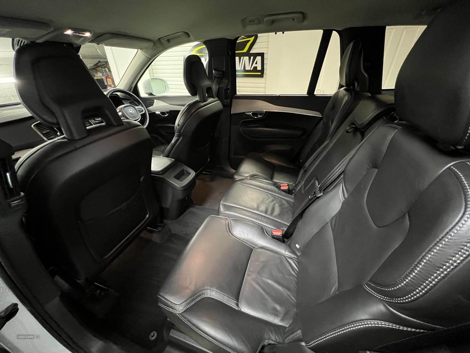 Apr 2016 Volvo XC90 2.0 D5 Inscription 5dr AWD Geartronic