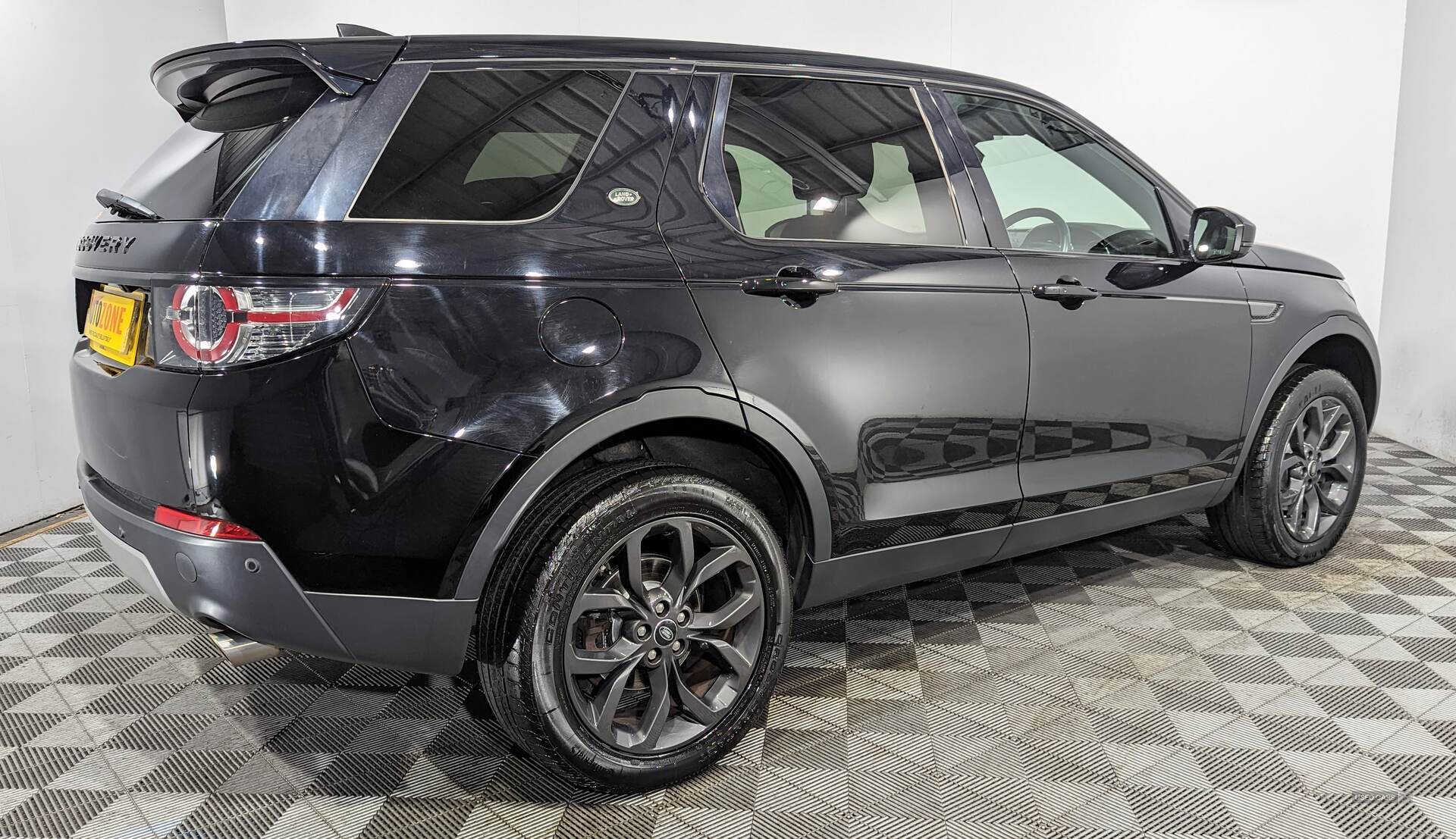 Apr 2019 Land Rover Discovery Sport 2.0 TD4 180 Landmark 5dr Auto