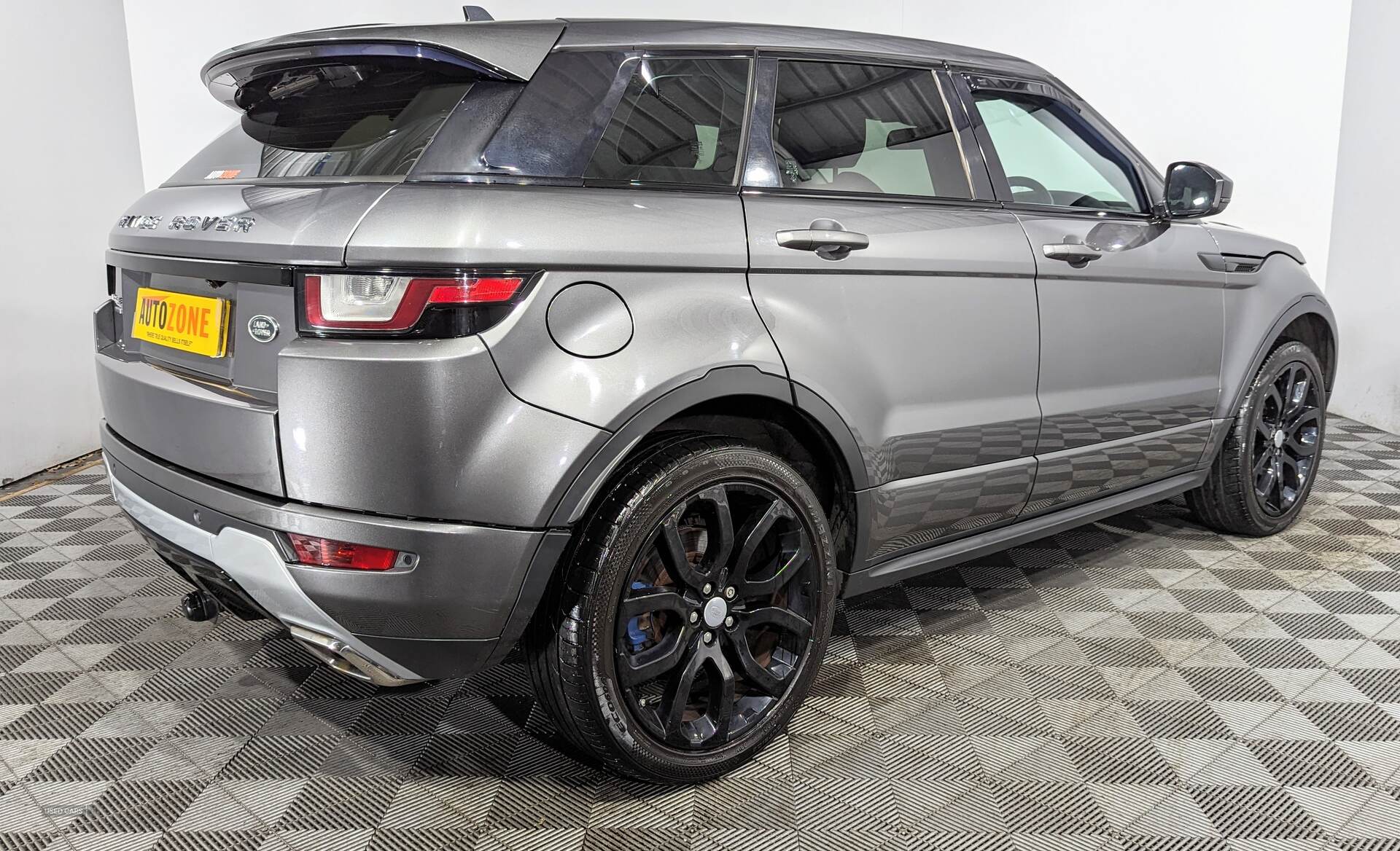 Mar 2016 Land Rover Range Rover Evoque 2.0 TD4 HSE Dynamic 5dr
