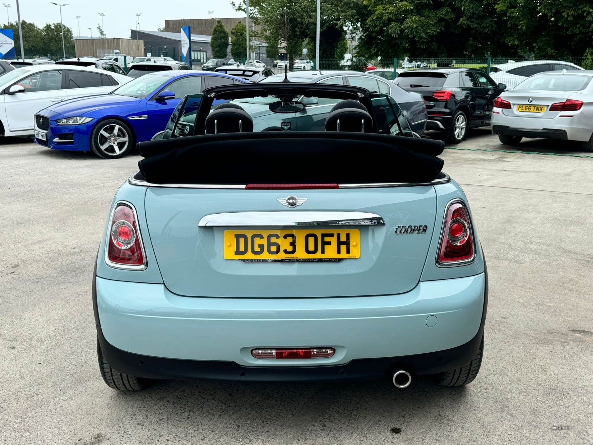 Sep 2013 MINI Convertible 1.6 Cooper 2dr Auto