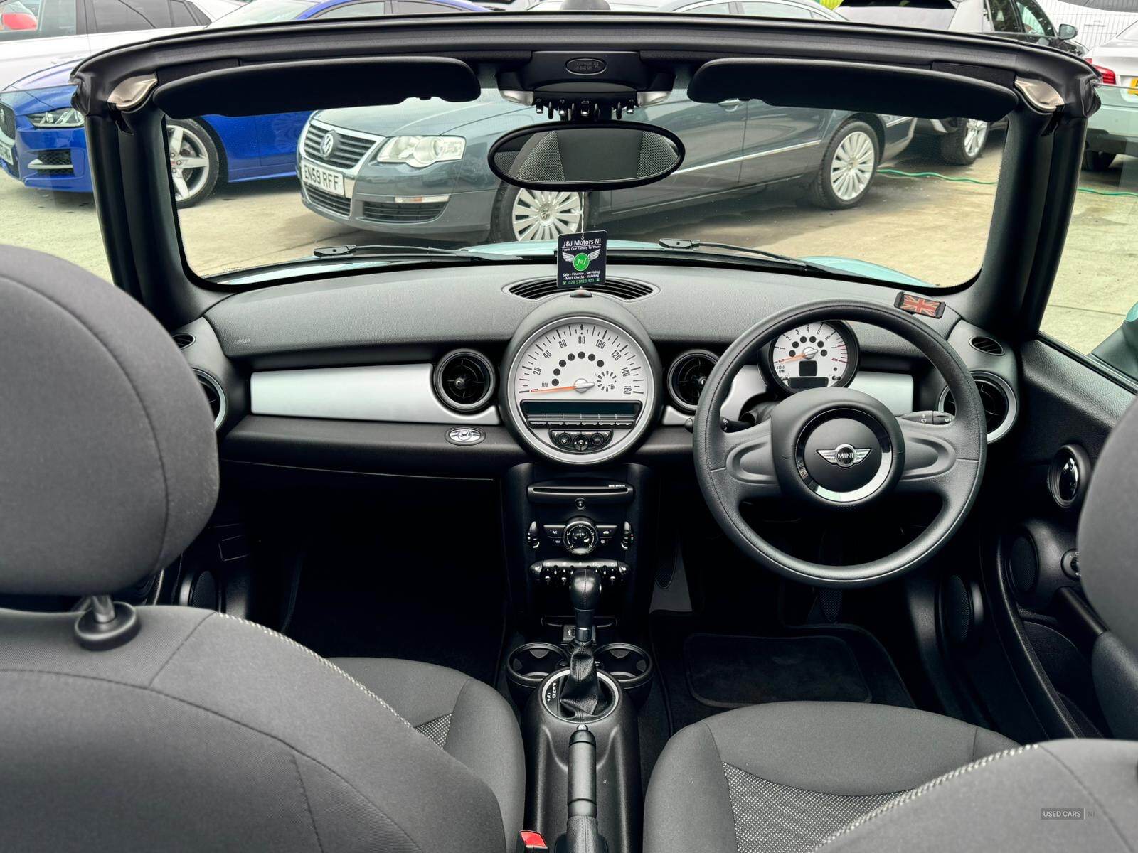Sep 2013 MINI Convertible 1.6 Cooper 2dr Auto