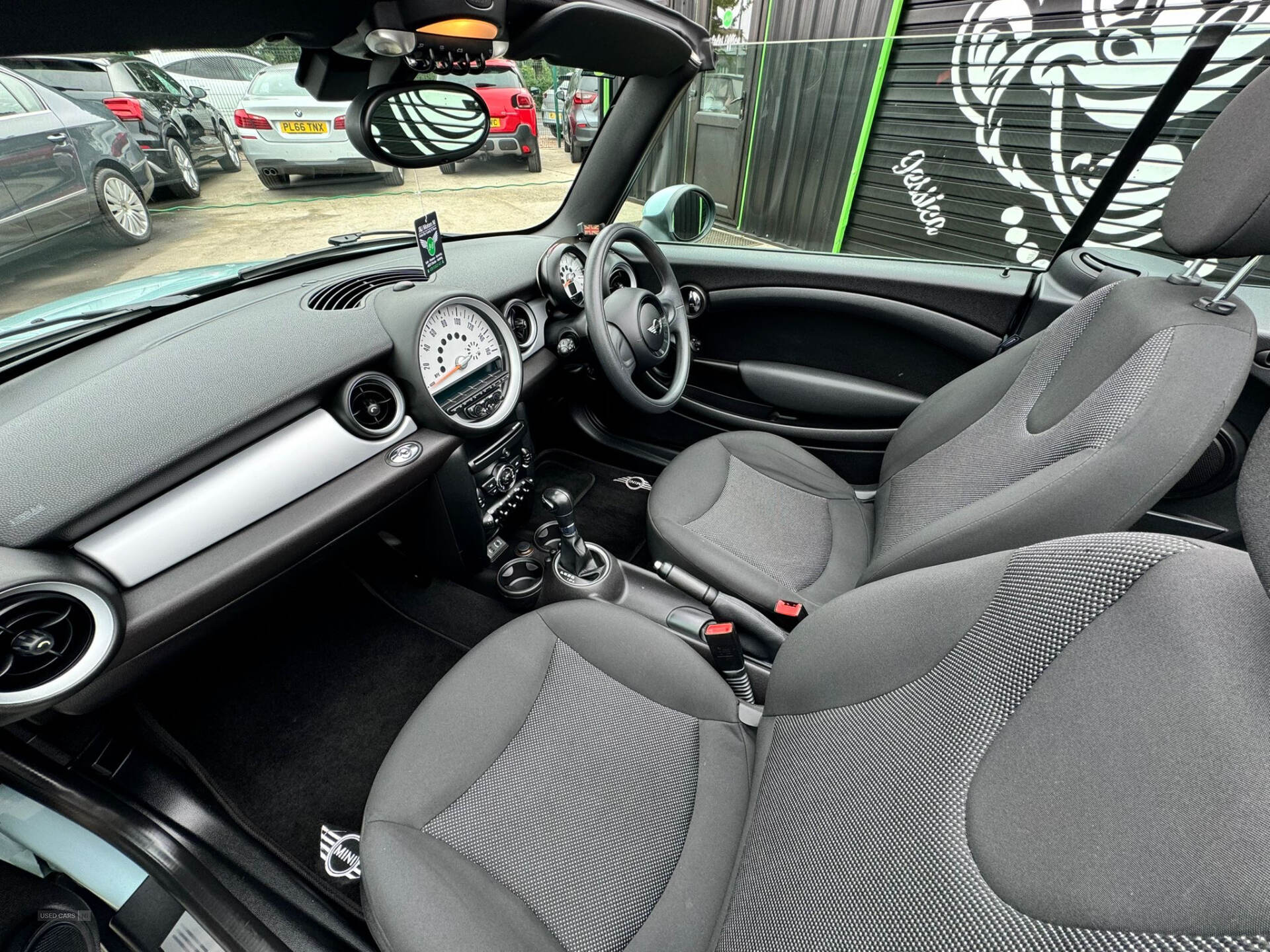 Sep 2013 MINI Convertible 1.6 Cooper 2dr Auto