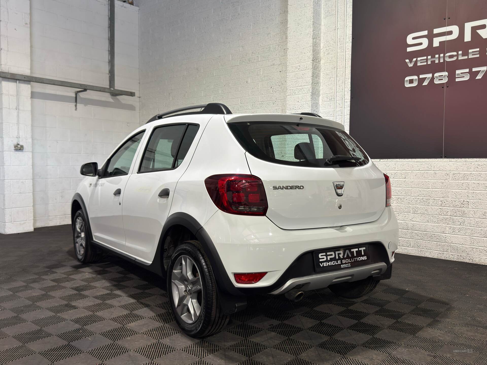 Jul 2017 Dacia Sandero Stepway 0.9 TCe Ambiance 5dr