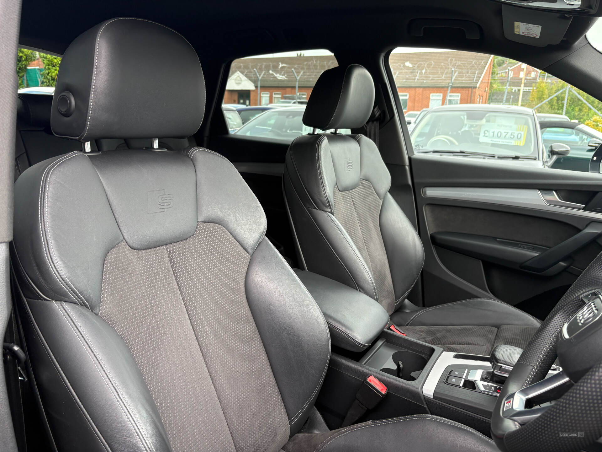 Audi Q5 DIESEL ESTATE in Down
