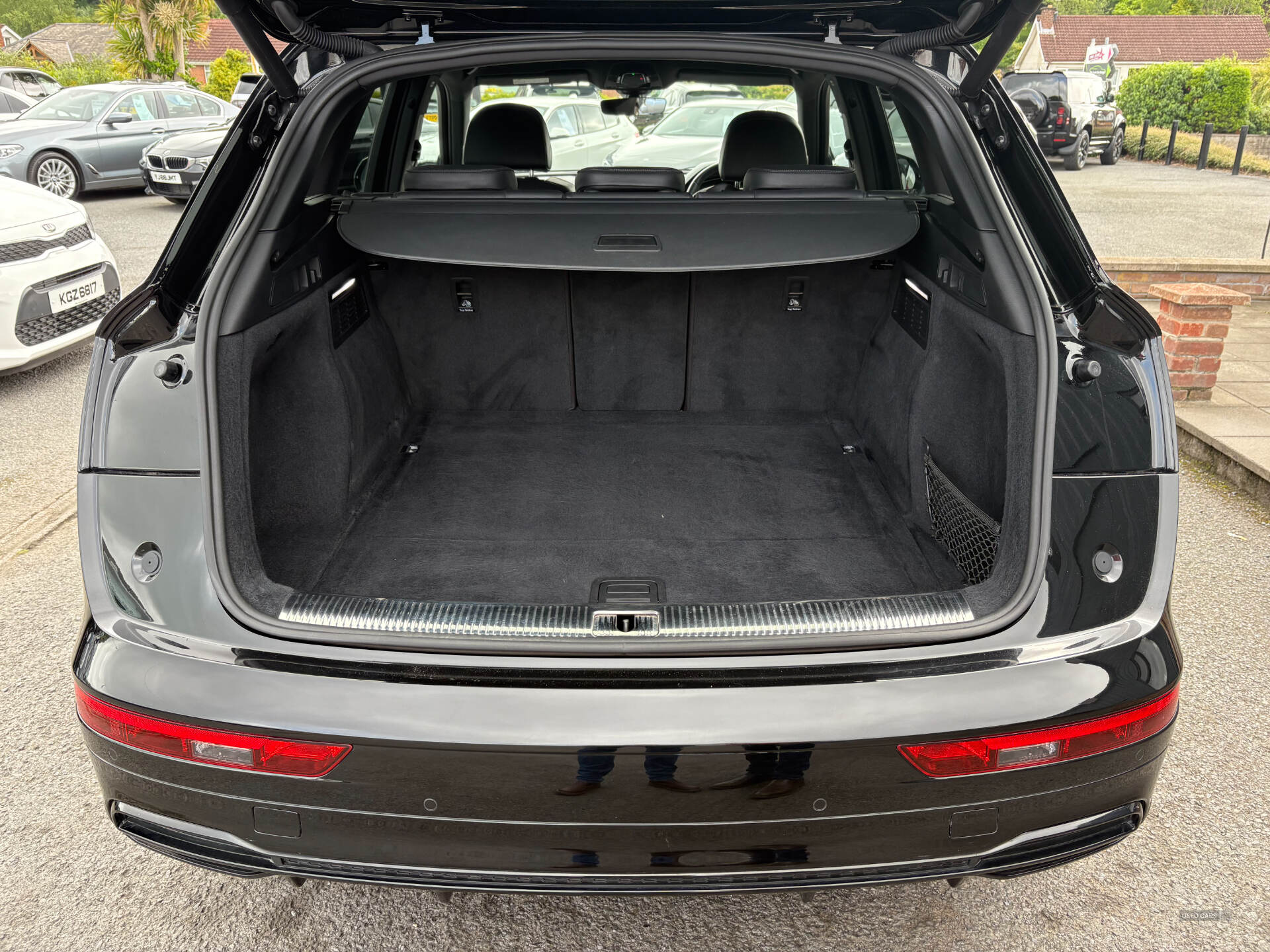 Audi Q5 DIESEL ESTATE in Down