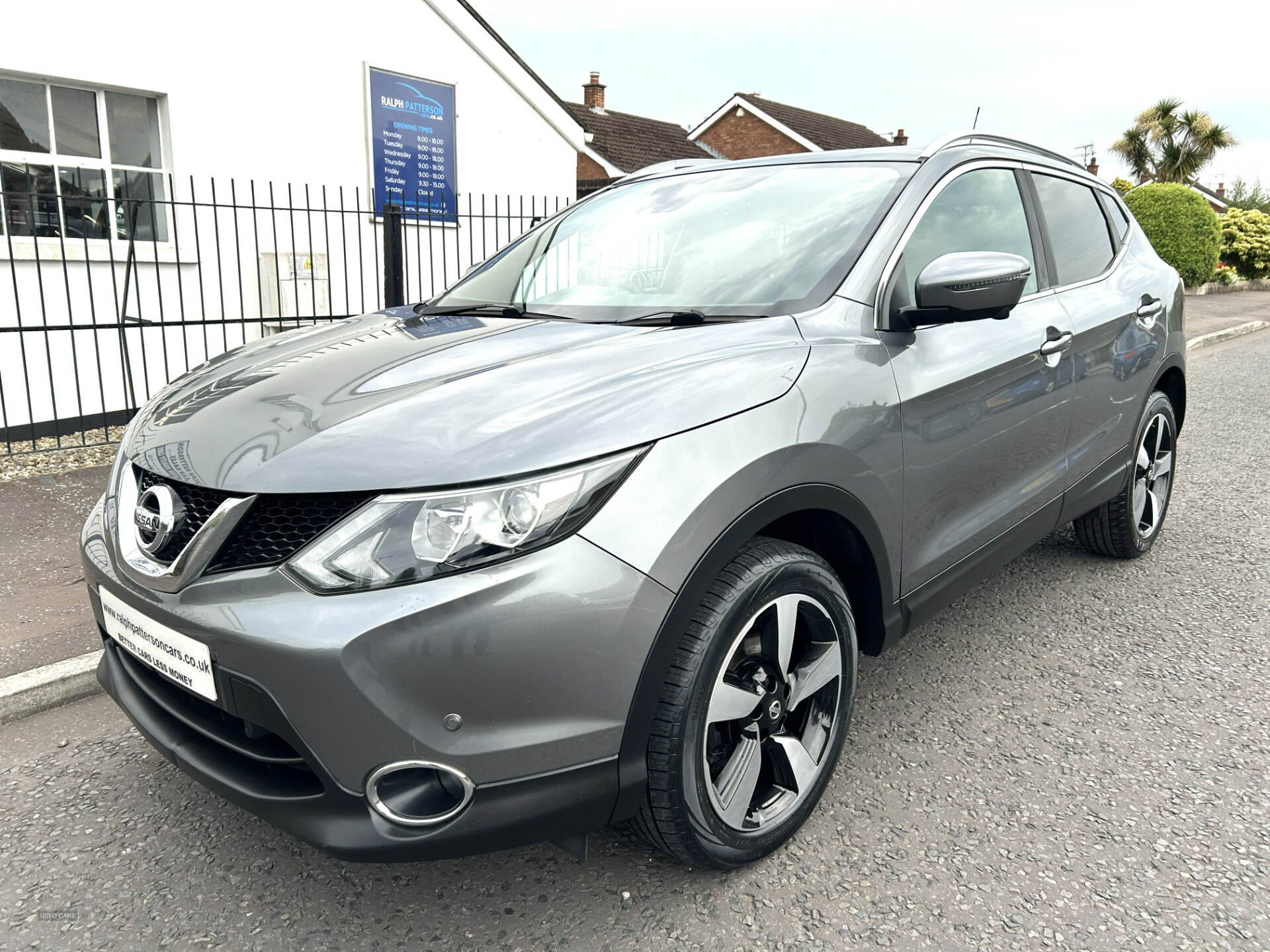 Jun 2017 Nissan Qashqai 1.5 dCi N-Vision 5dr