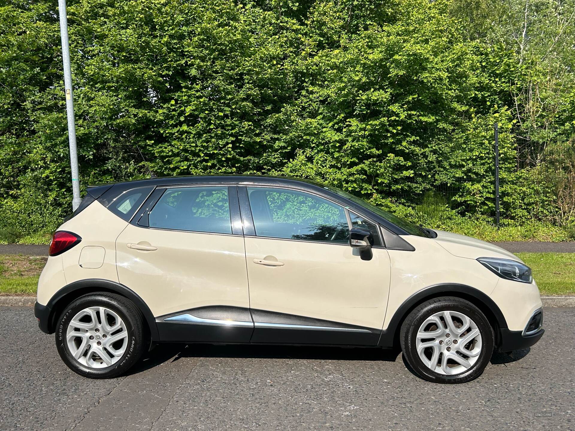 Jan 2015 Renault Captur 1.5 dCi 90 Dynamique MediaNav Energy 5dr