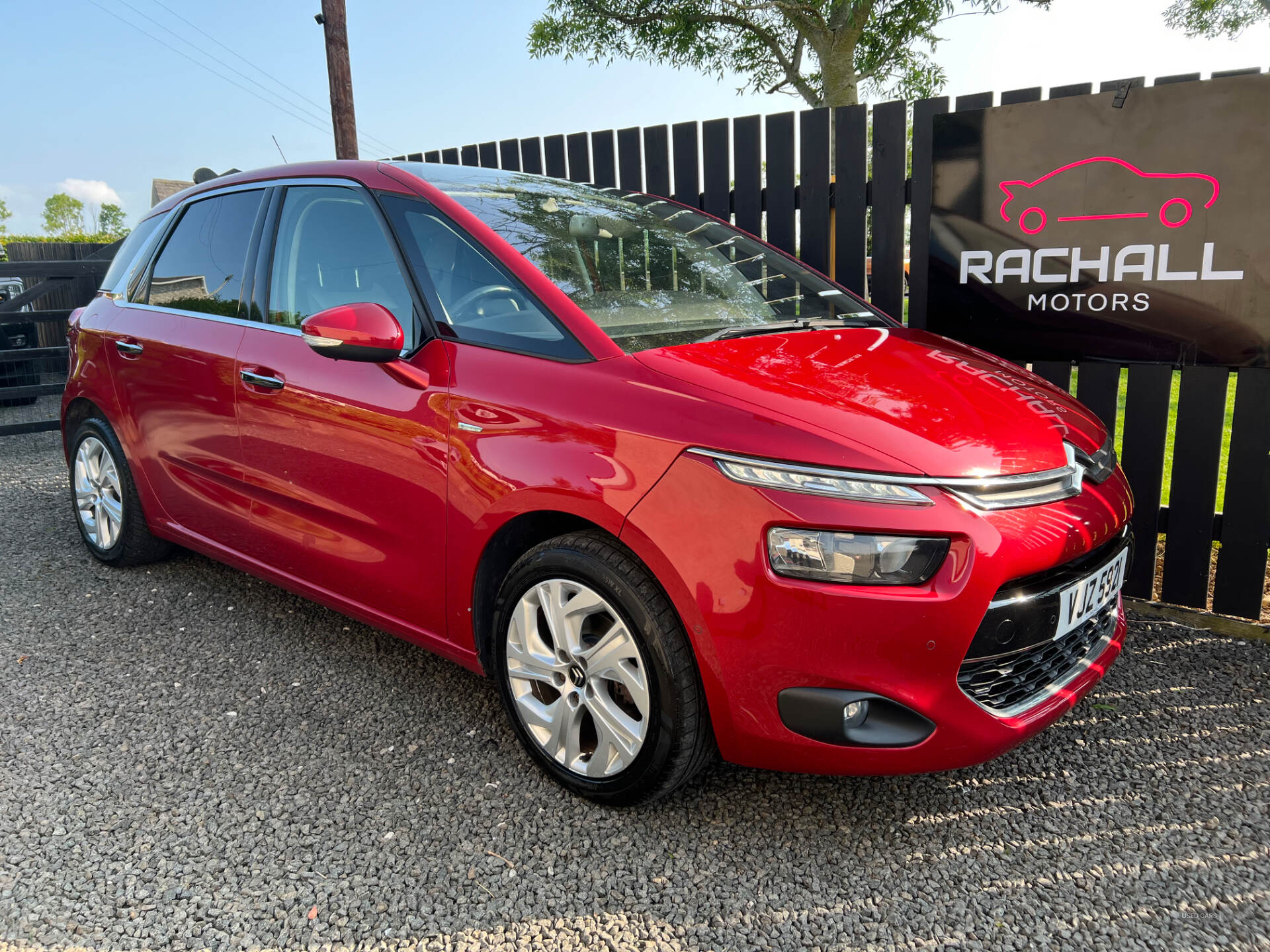 Jan 2014 Citroen C4 Picasso 1.6 e-HDi 115 Airdream Exclusive+ 5dr