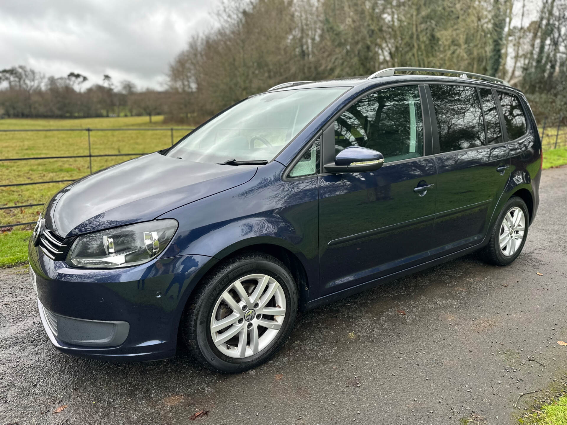 Oct 2012 Volkswagen Touran 1.6 TDI 105 SE 5dr