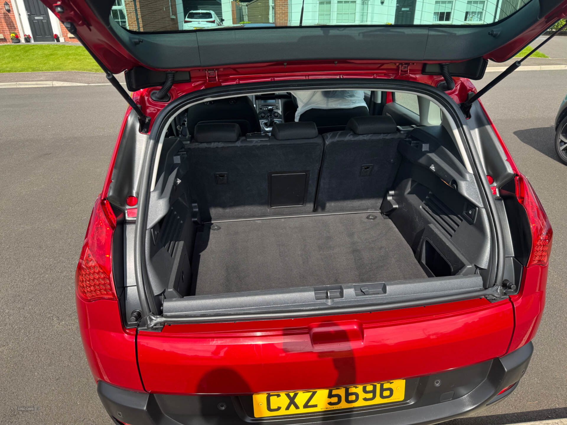 Oct 2011 Peugeot 3008 1.6 HDi 112 Sport 5dr