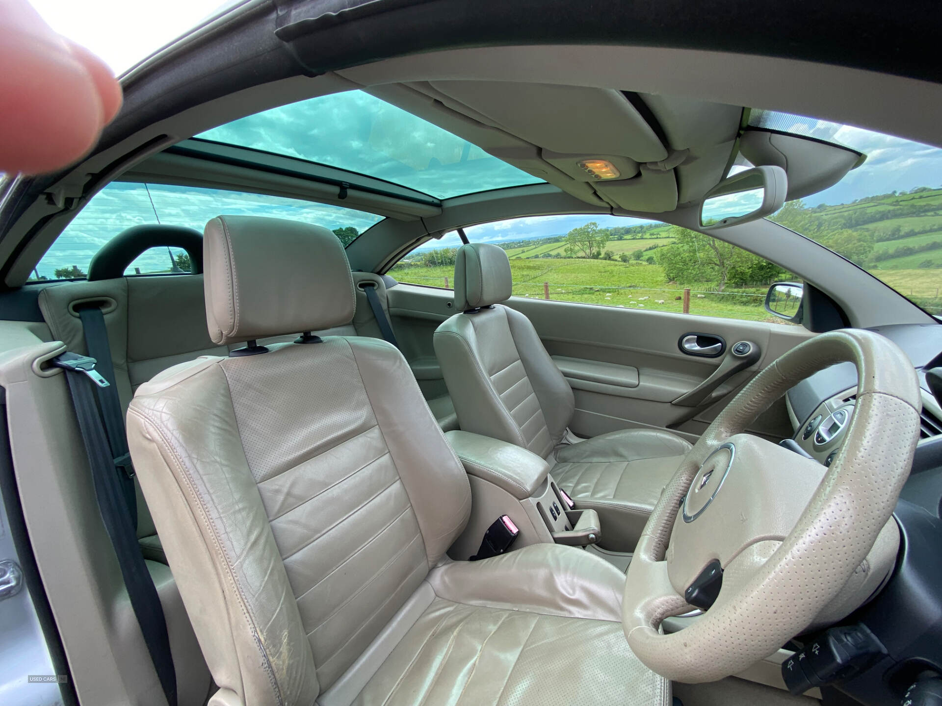 Oct 2007 Renault Megane 1.6 VVT Dynamique 2dr
