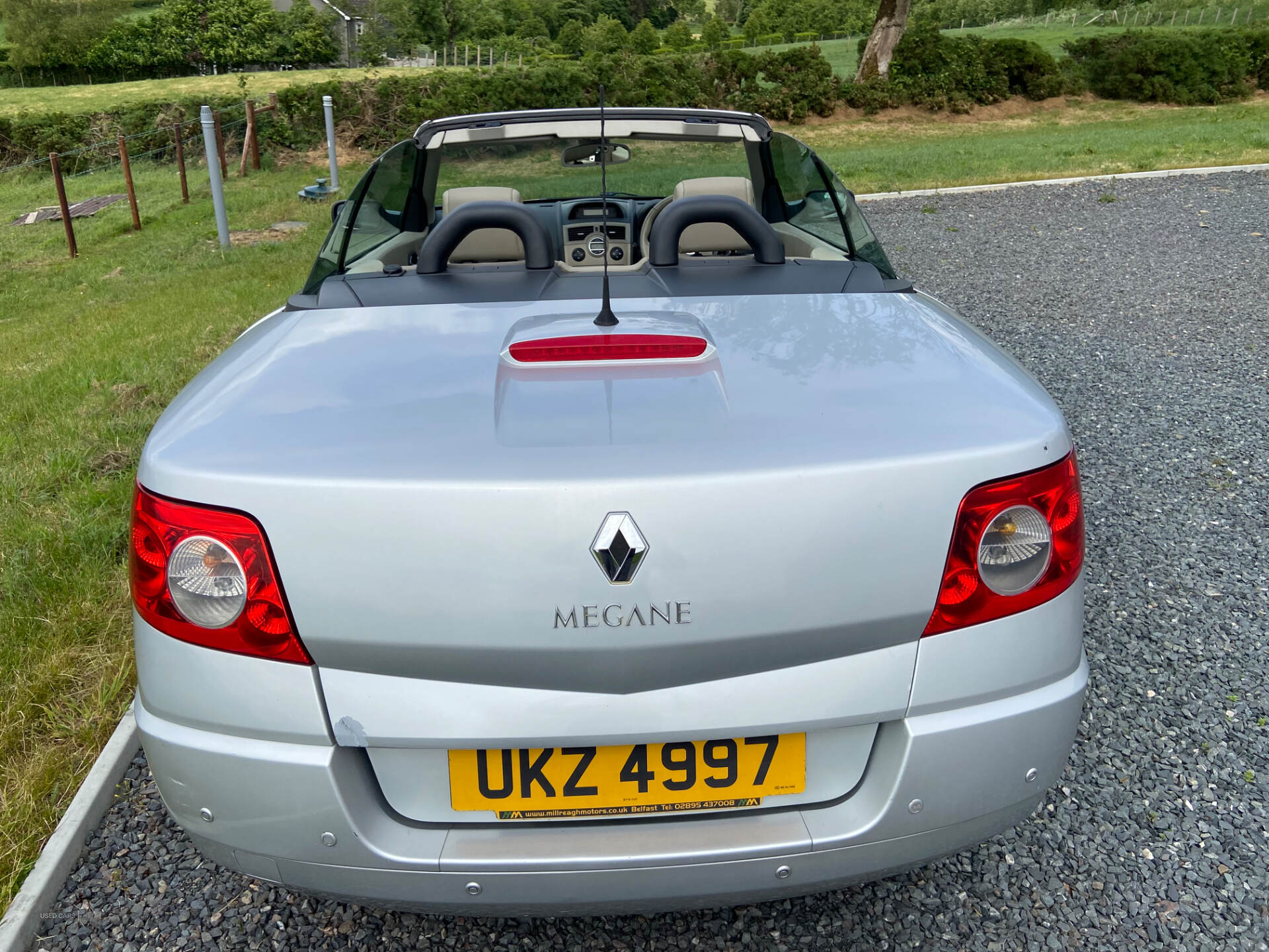 Oct 2007 Renault Megane 1.6 VVT Dynamique 2dr