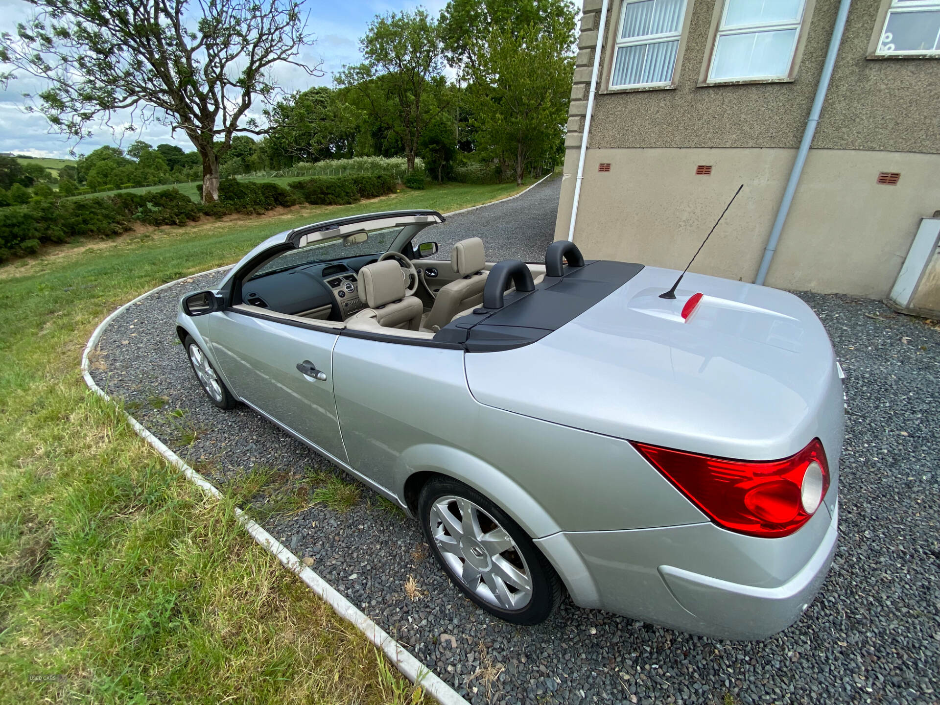 Oct 2007 Renault Megane 1.6 VVT Dynamique 2dr