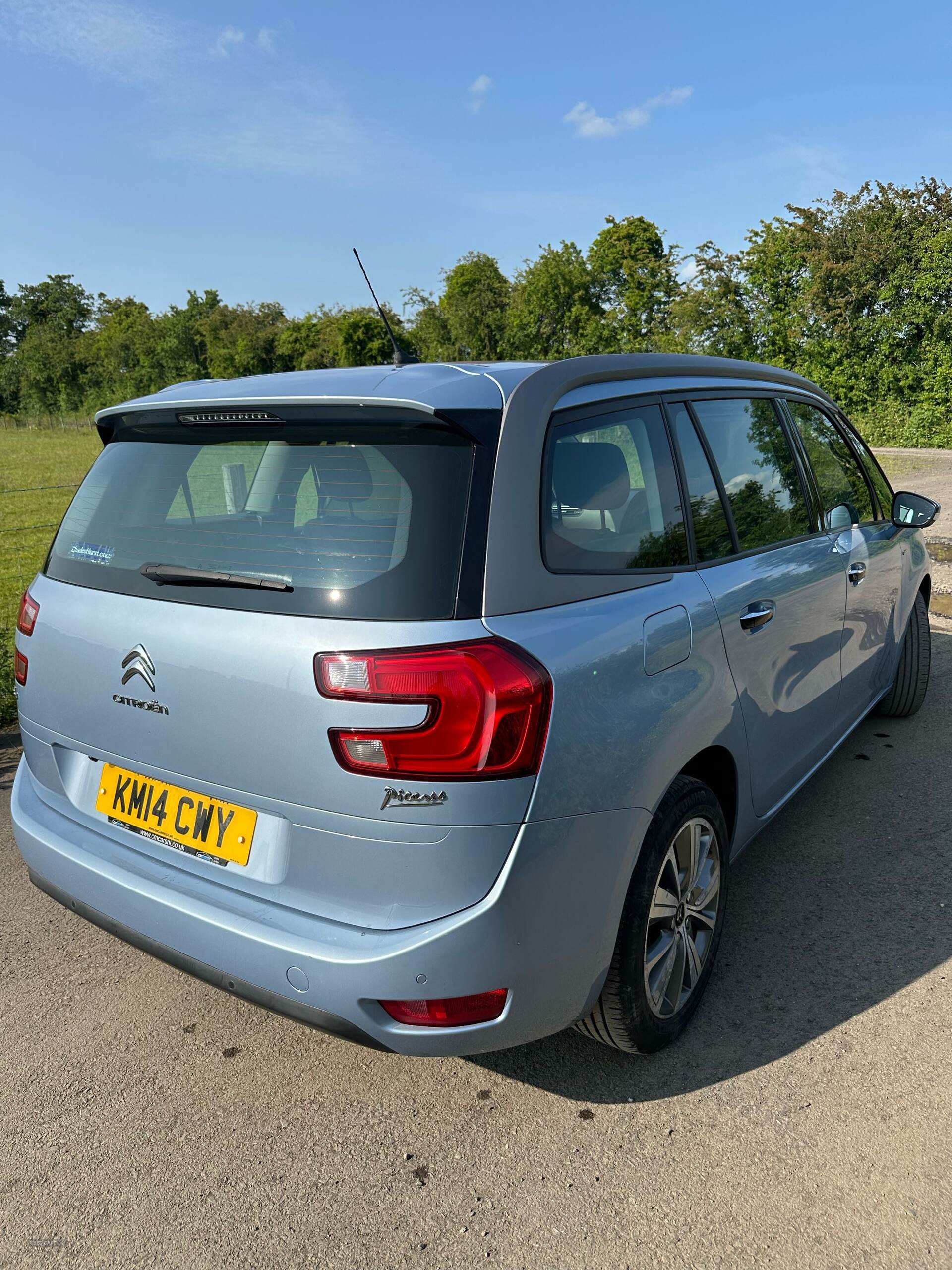 May 2014 Citroen C4 Grand Picasso 1.6 e-HDi 115 Airdream Exclusive 5dr