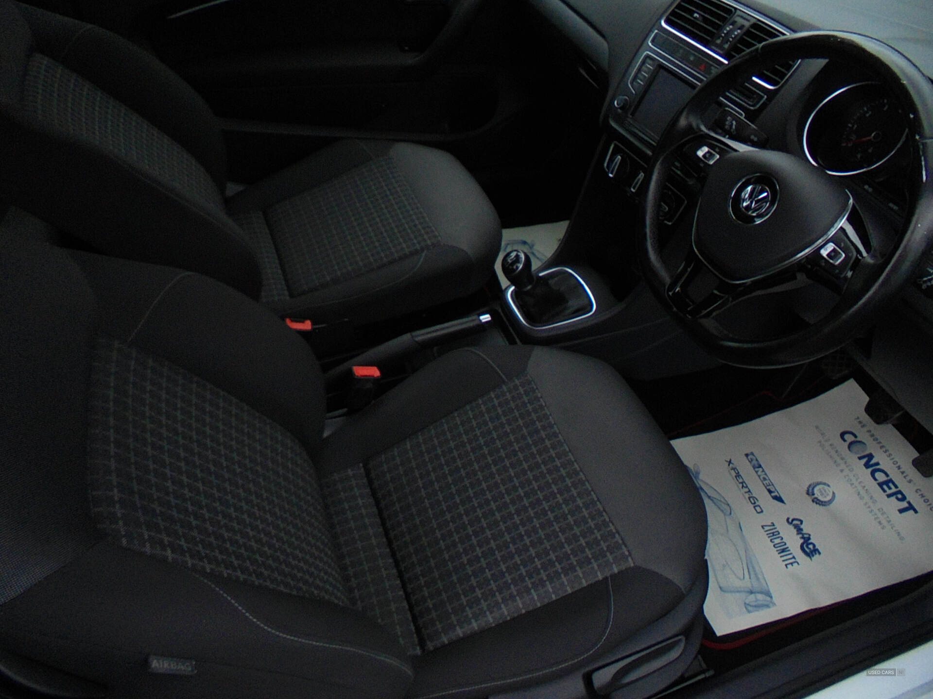 Apr 2015 Volkswagen Polo 1.0 75 SE 3dr