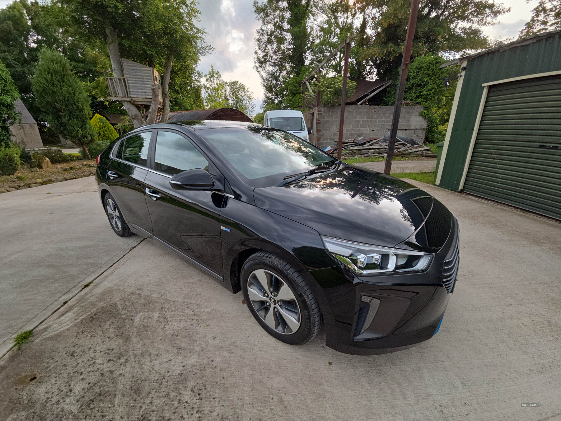 Feb 2019 Hyundai Ioniq 1.6 GDi Plug-in Hybrid Premium SE 5dr DCT