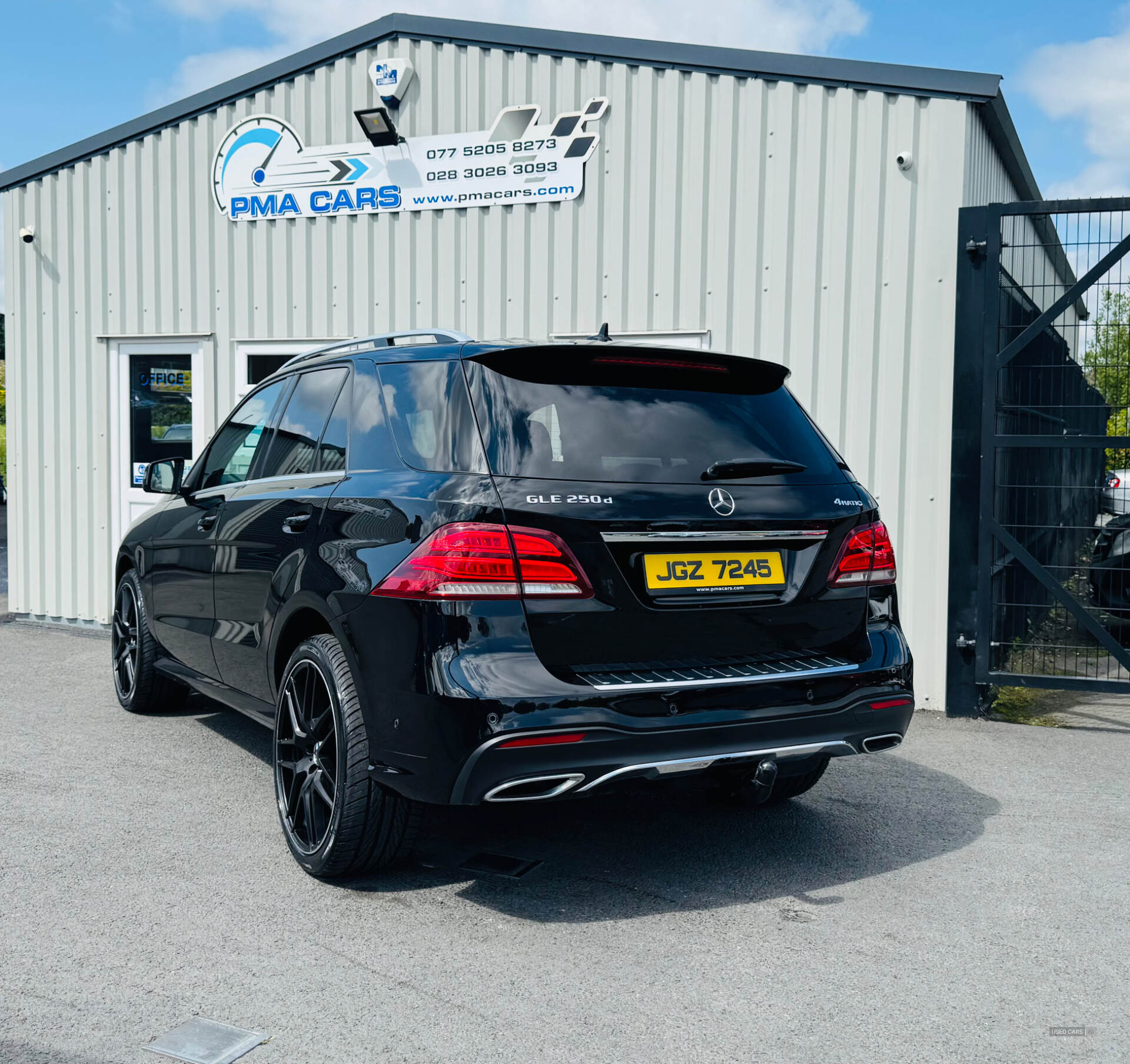 Jan 2017 Mercedes GLE-Class GLE 250d 4Matic AMG Line 5dr 9G-Tronic