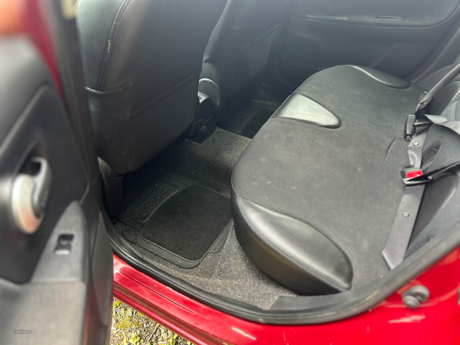 May 2013 Nissan Note 1.4 N-Tec+ 5dr