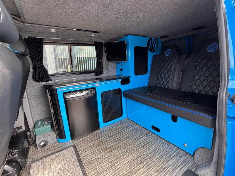 Dec 2005 Volkswagen Transporter 1.9TDI PD 85PS Van