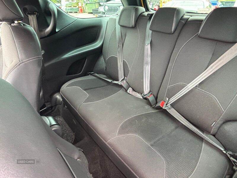 Dec 2011 Citroen DS3 1.6 VTi 16V DStyle Plus 3dr