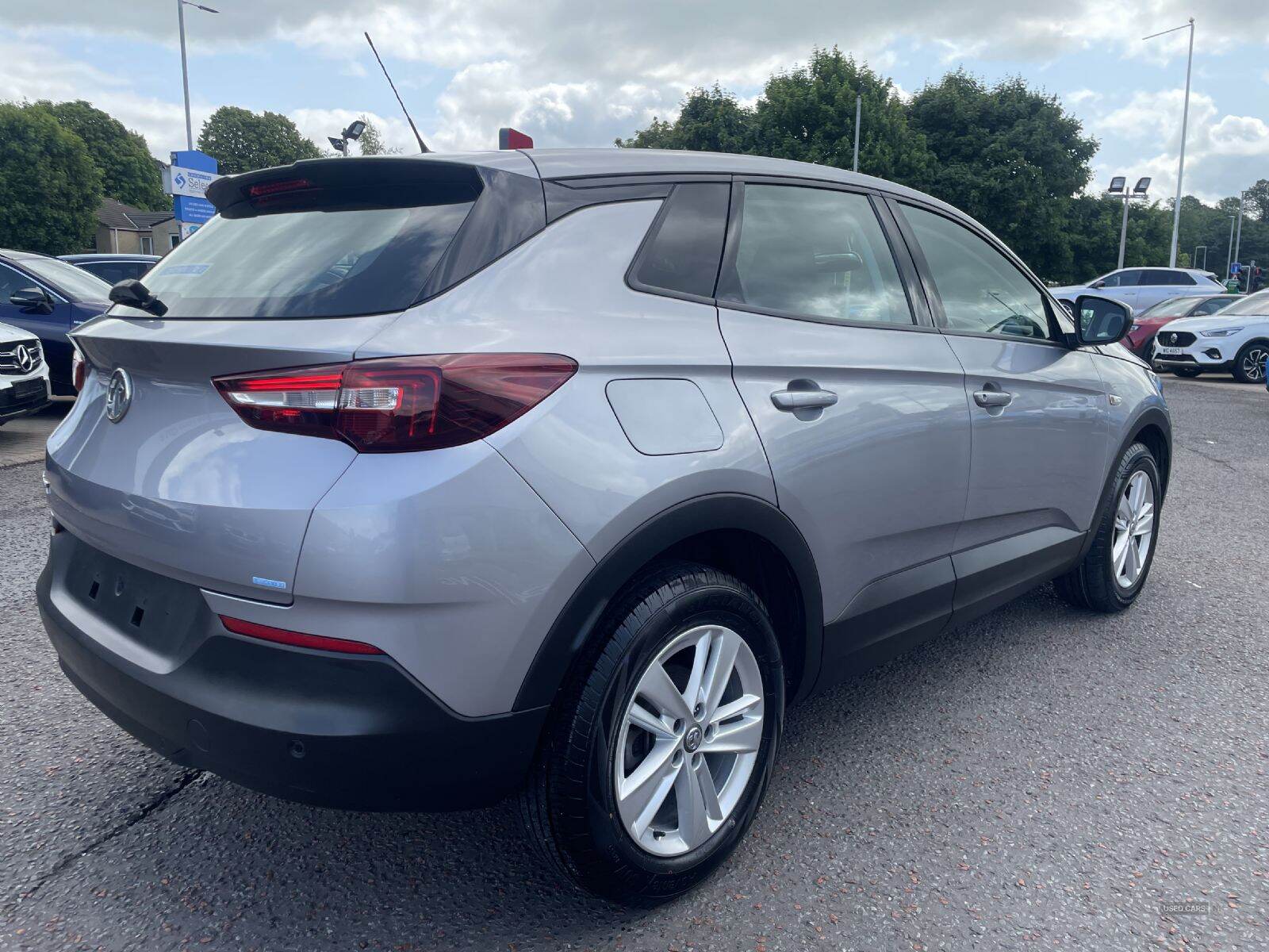 Sep 2020 Vauxhall Grandland X 1.5 Turbo D SE 5dr Auto