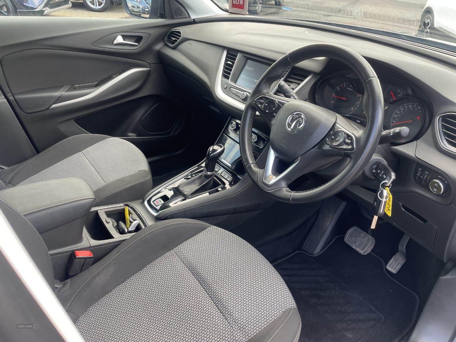 Sep 2020 Vauxhall Grandland X 1.5 Turbo D SE 5dr Auto