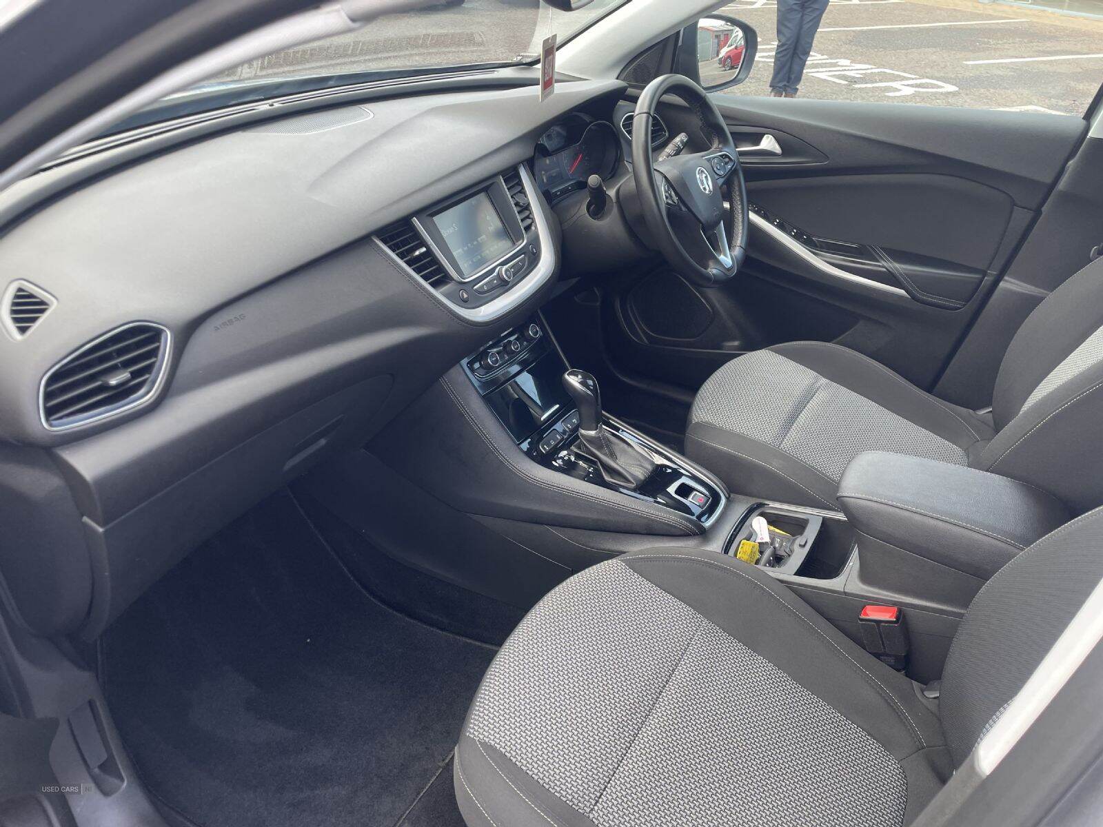 Sep 2020 Vauxhall Grandland X 1.5 Turbo D SE 5dr Auto