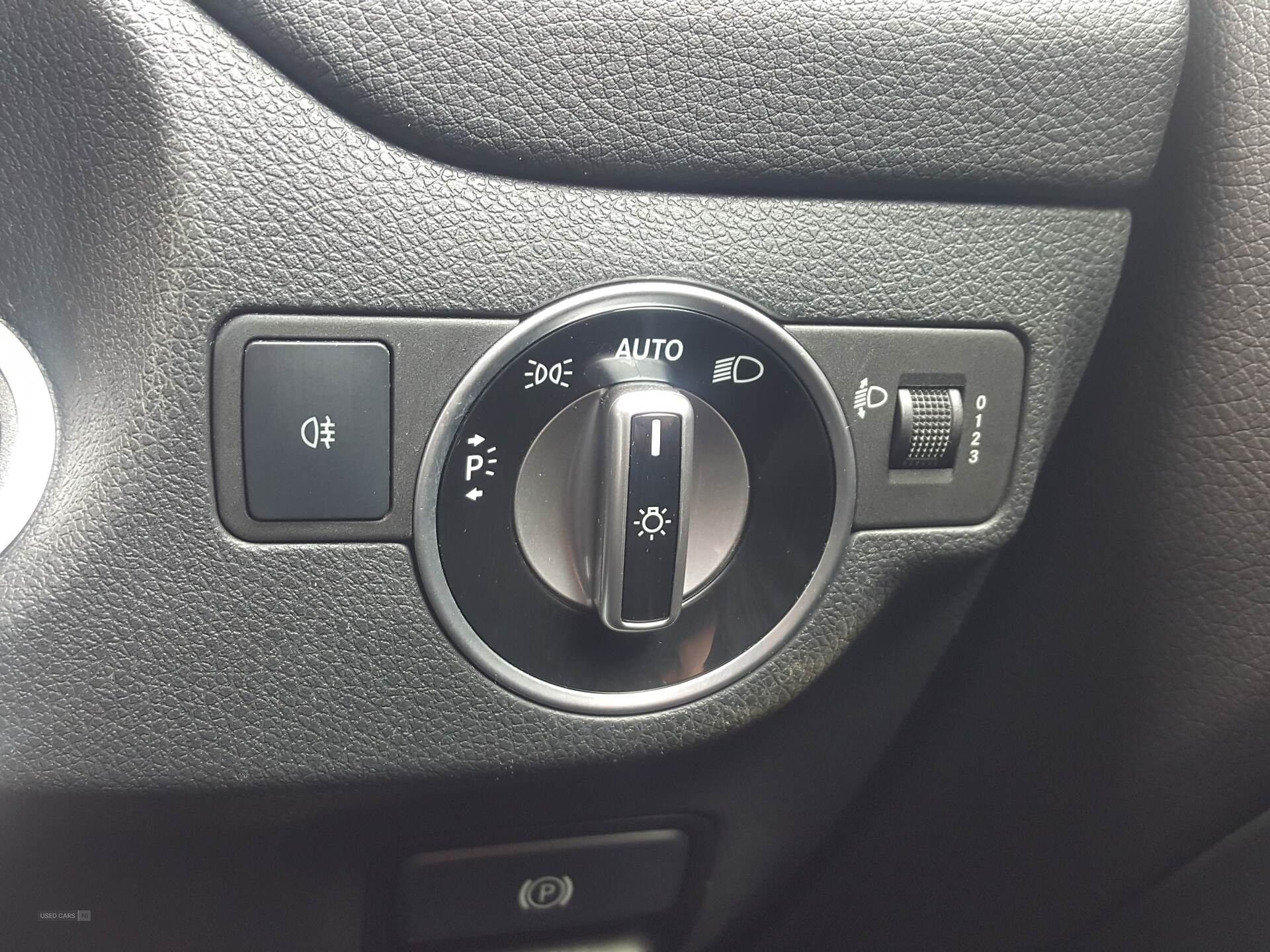 Nov 2016 Mercedes GLA-Class GLA 200d AMG Line 5dr Auto
