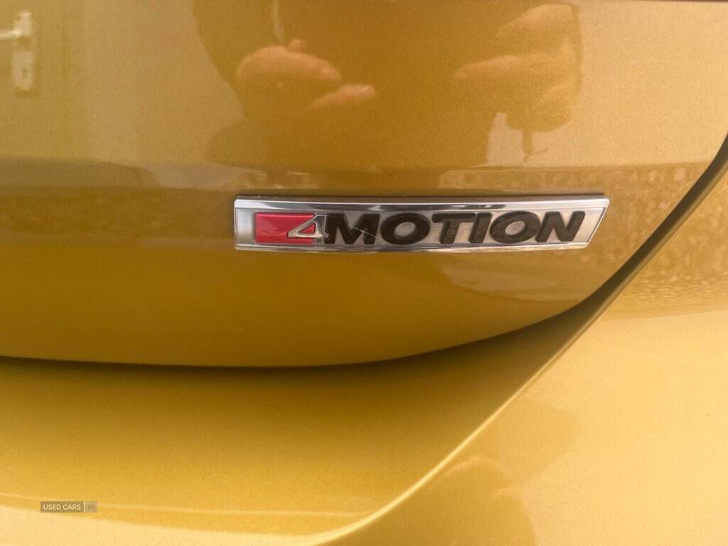 Aug 2017 Volkswagen Arteon 2.0 BiTDI SCR 240 Elegance 5dr 4MOTION DSG