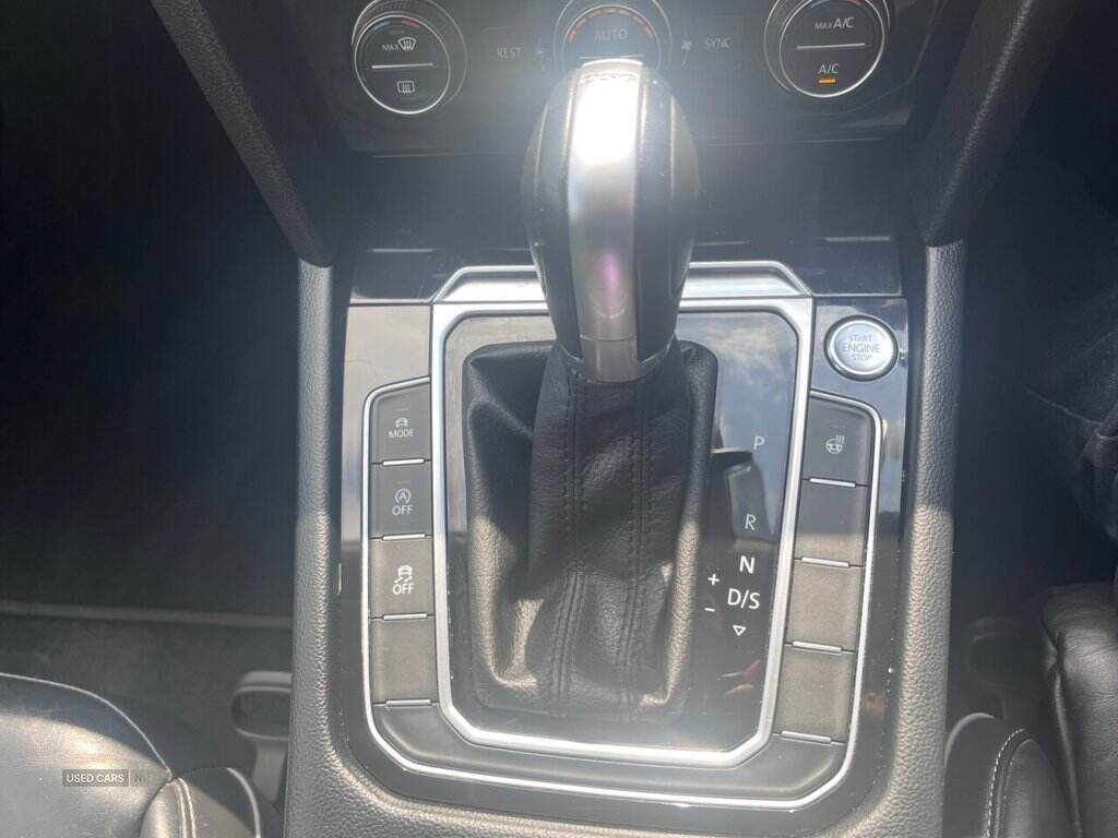 Aug 2017 Volkswagen Arteon 2.0 BiTDI SCR 240 Elegance 5dr 4MOTION DSG