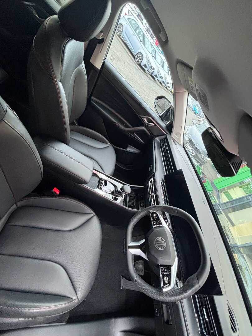 Oct 2024 MG HS 1.5 T-GDI PHEV Trophy 5dr Auto